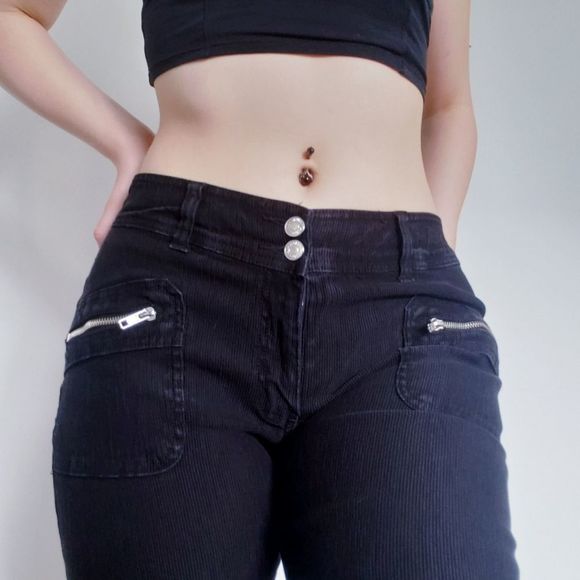 Illegal Black Corduroy Capris Jeans - Picture 3 of 16